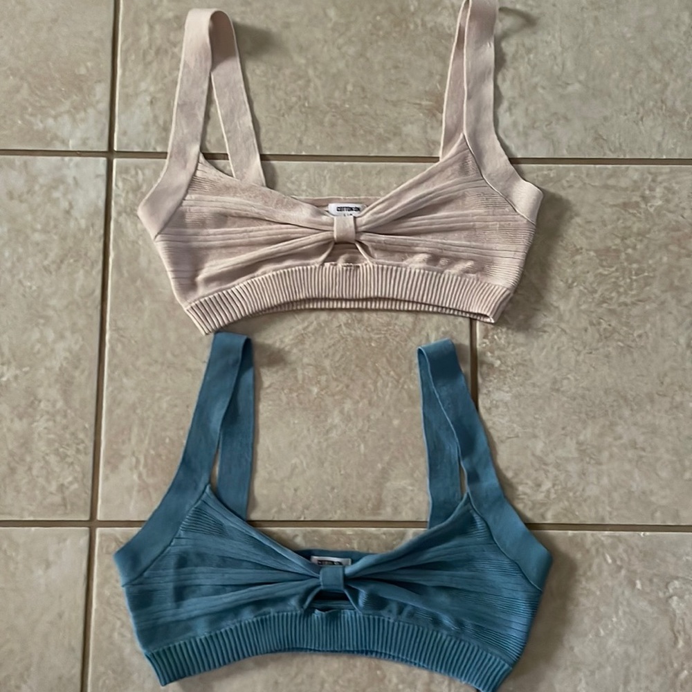 Cotton-on bralettes Tan and blue